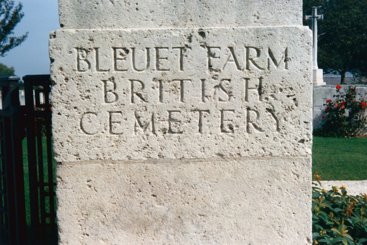 AJD trip to UK Sept 1987- Grandfathers grave 3